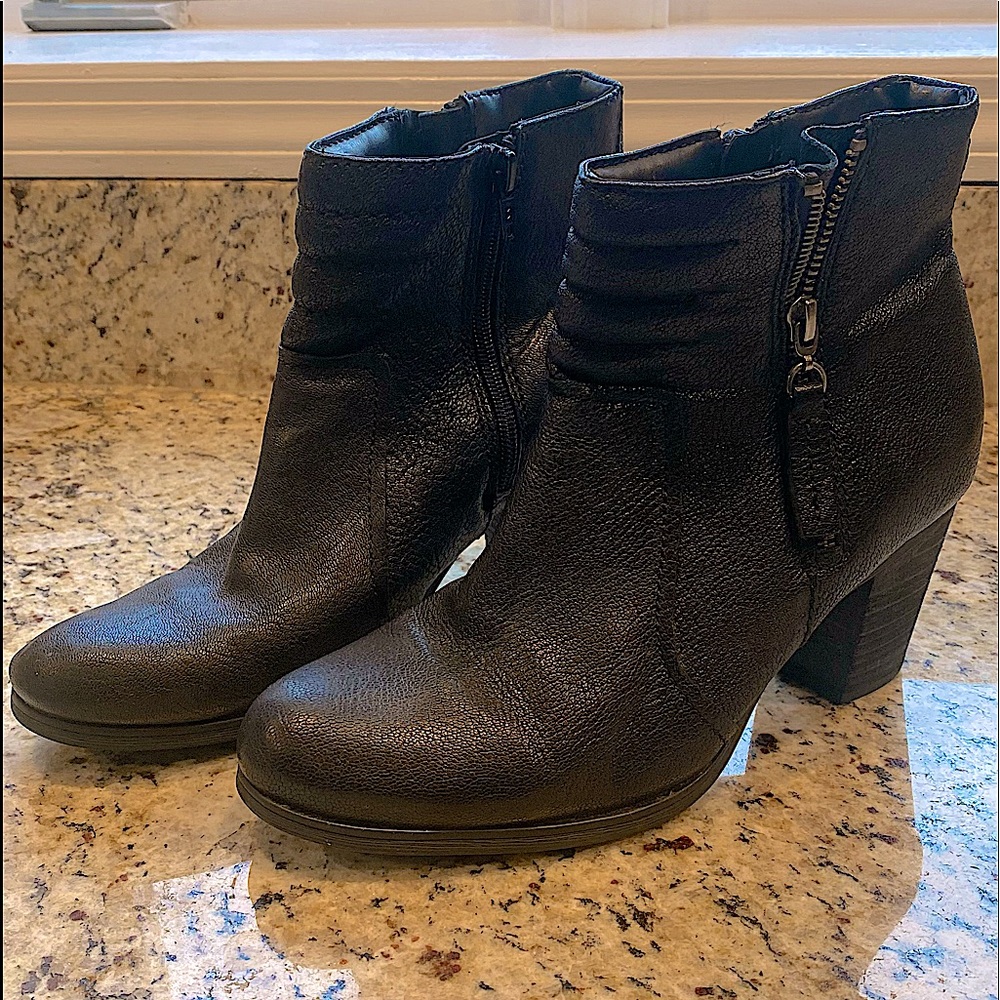 Clarks black leather booties